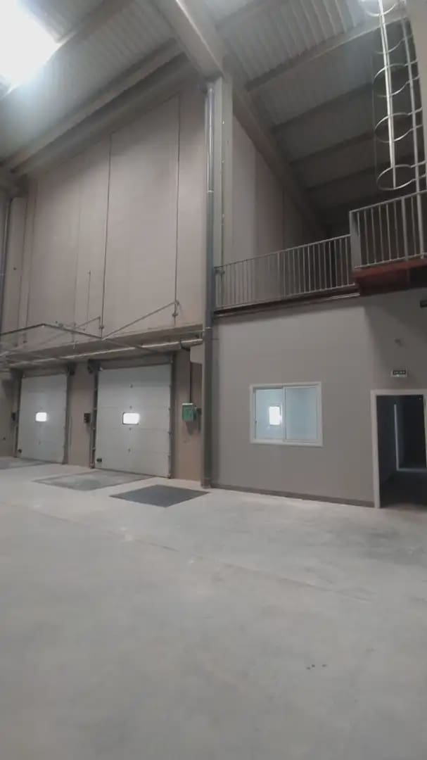Commerciale in vendita in Naquera - 4.000.000 € (Rif: 9902220)