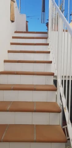 Casa de 4 habitaciones en Manises en venta - 390.000 € (Ref: 9920919)