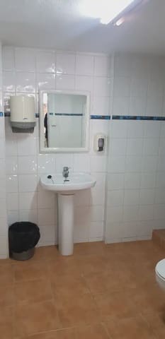 Casa de 4 habitaciones en Manises en venta - 390.000 € (Ref: 9920919)