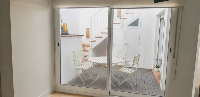 Casa de 4 habitaciones en Manises en venta - 390.000 € (Ref: 9920919)