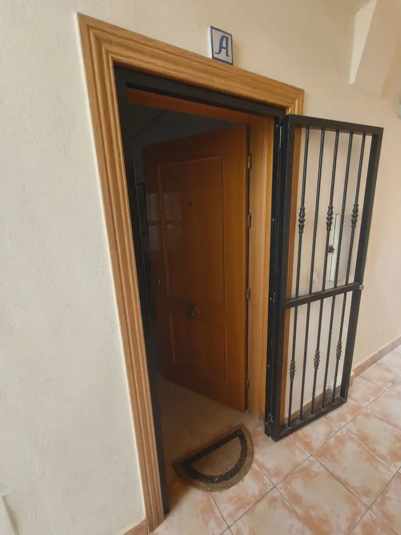 Piso de 2 habitaciones en Los Collados en venta con piscina garaje - 135.900 € (Ref: 10116012)