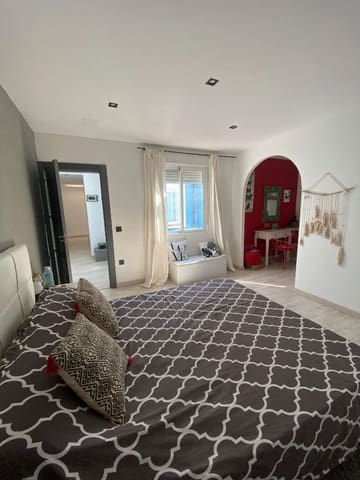 5 soveværelse Semi-Rækkehus til salg i Casco Antiguo, Aguilas - € 225.000 (Ref: 9331206)