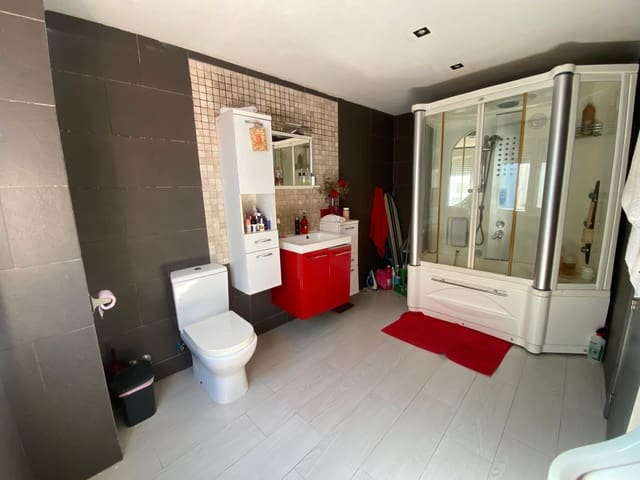 5 soveværelse Semi-Rækkehus til salg i Casco Antiguo, Aguilas - € 225.000 (Ref: 9331206)