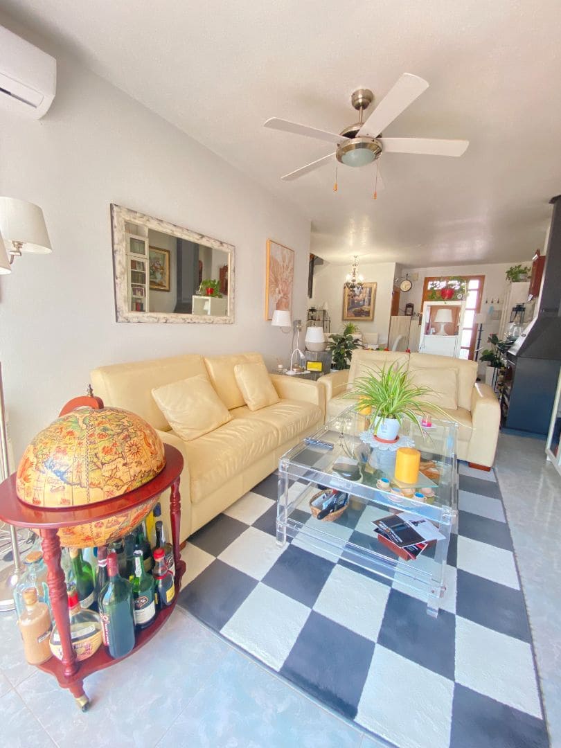 5 sovrum Lägenhet till salu i Calabardina med garage - 260 000 € (Ref: 9331221)