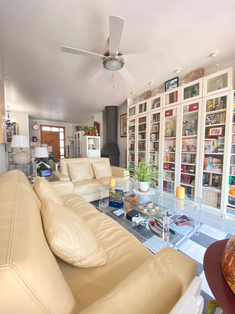 5 sovrum Lägenhet till salu i Calabardina med garage - 260 000 € (Ref: 9331221)