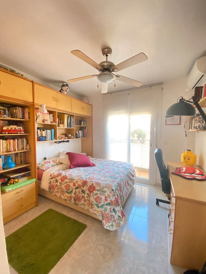 5 sovrum Lägenhet till salu i Calabardina med garage - 260 000 € (Ref: 9331221)