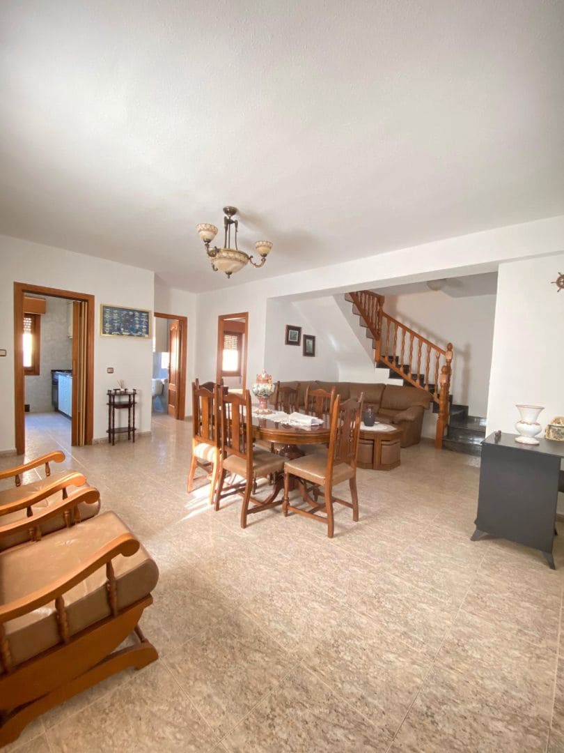 4 quarto Moradia para venda em Aguilas com garagem - 360 000 € (Ref: 9331232)