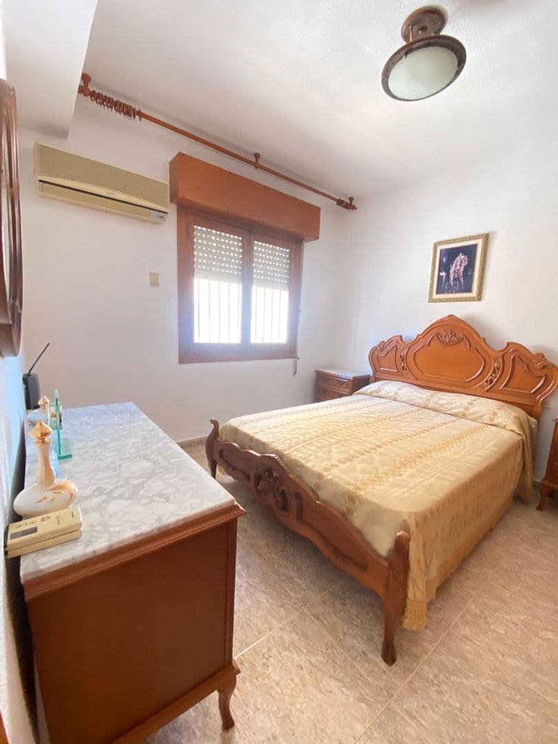 4 quarto Moradia para venda em Aguilas com garagem - 360 000 € (Ref: 9331232)