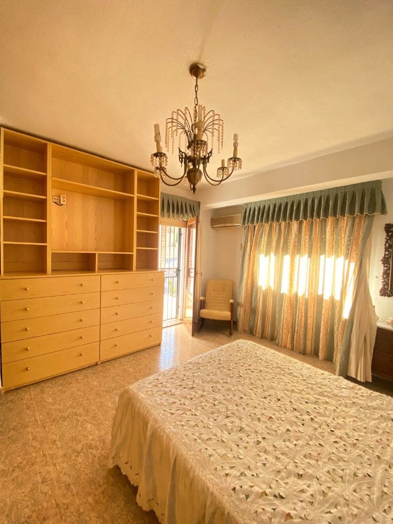 4 quarto Moradia para venda em Aguilas com garagem - 360 000 € (Ref: 9331232)