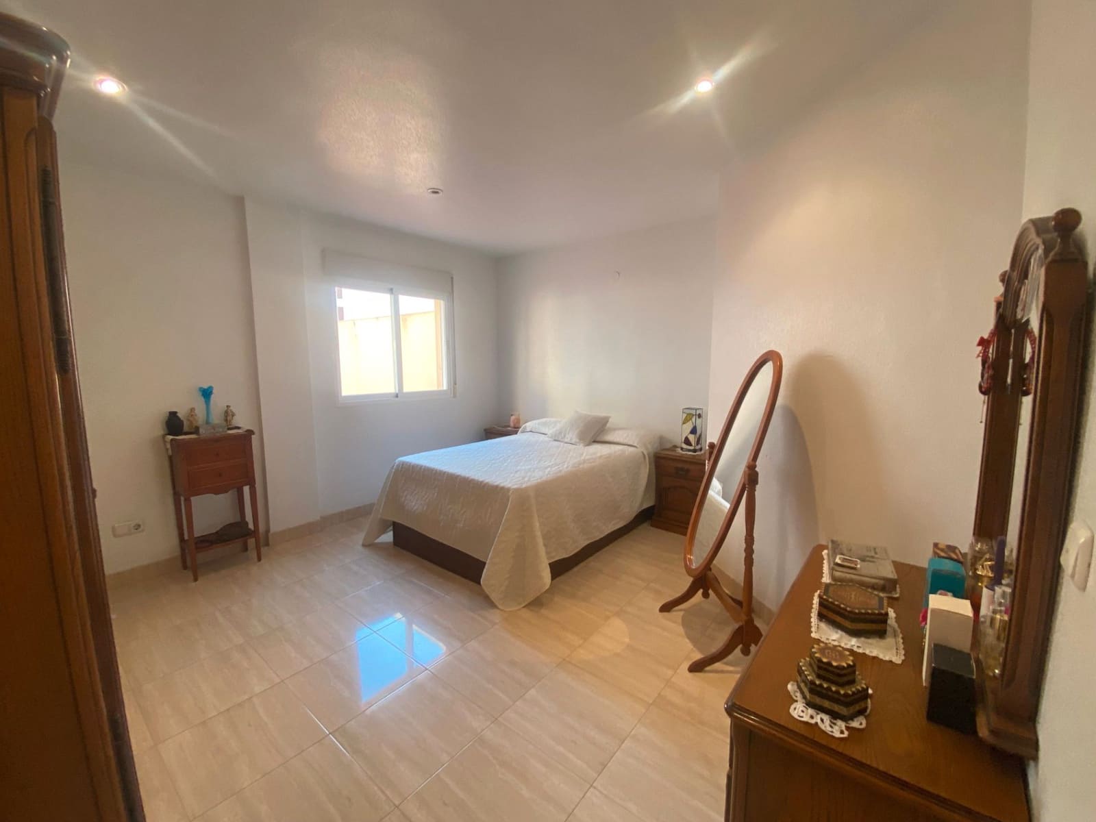 Piso de 3 habitaciones en Aguilas en venta - 259.000 € (Ref: 9344075)