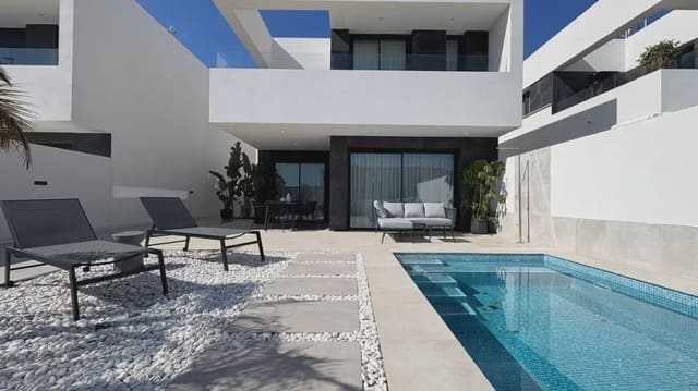 4 makuuhuone Huvila myytävänä paikassa El Rubial, Aguilas mukana uima-altaan 
autotalli - 405 000 € (Ref: 9354526)