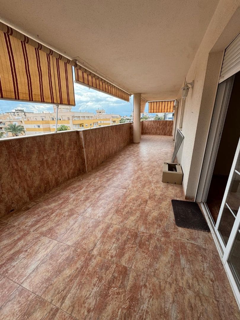 4 soveværelse Lejlighed til leje i Aguilas med garage - € 750 (Ref: 9451714)