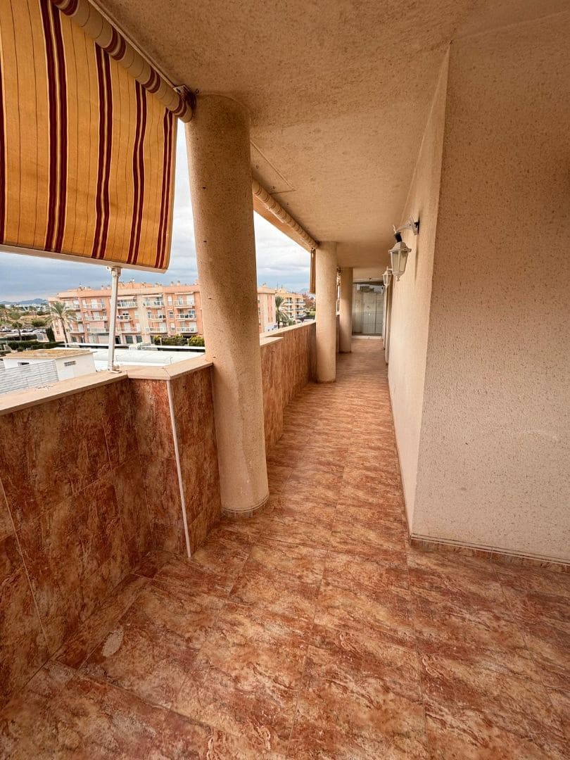 4 soveværelse Lejlighed til leje i Aguilas med garage - € 750 (Ref: 9451714)