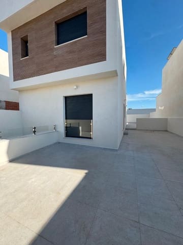 4 makuuhuone Huvila myytävänä paikassa El Rubial, Aguilas - 350 000 € (Ref: 9473303)