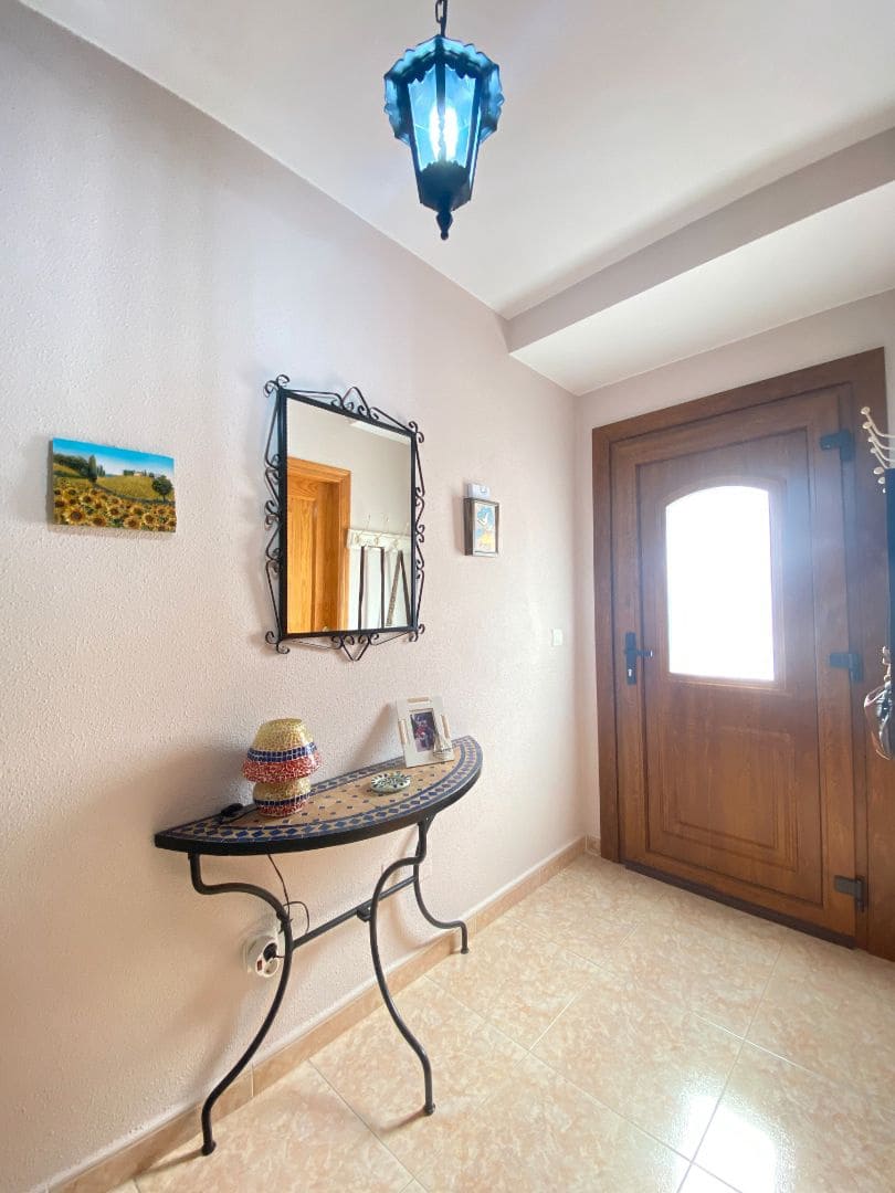 3 bedroom Beach Apartment for sale in Calabardina with pool garage - € 220,000 (Ref: 9628289)