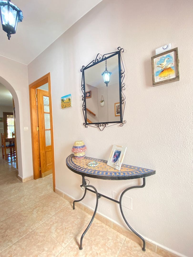 3 bedroom Beach Apartment for sale in Calabardina with pool garage - € 220,000 (Ref: 9628289)