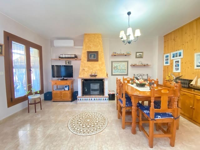 3 bedroom Beach Apartment for sale in Calabardina, Aguilas with pool garage - € 220,000 (Ref: 9628289)