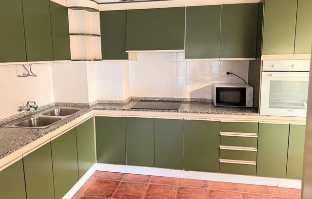 Appartement de 3 chambres à louer à Casco Antiguo, Aguilas - 1 400 € (Ref: 9676442)