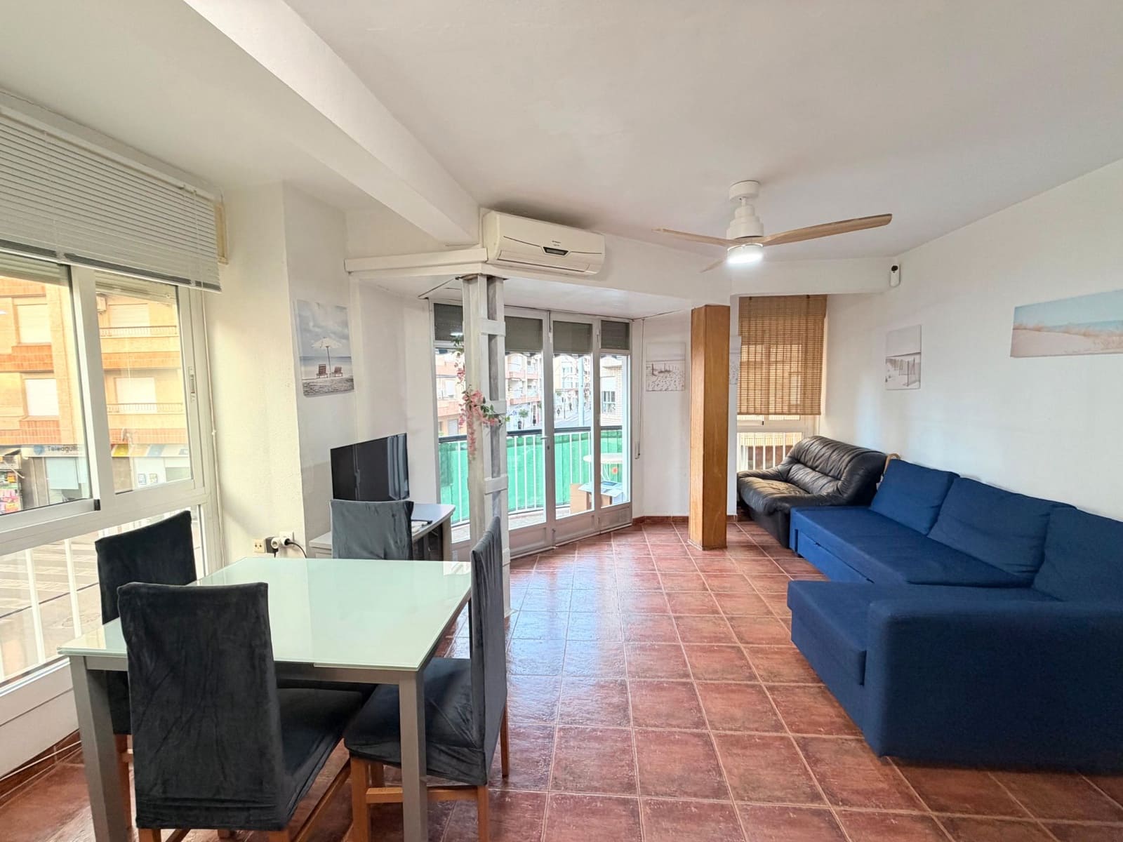 Appartement de 3 chambres à louer à Aguilas - 1 400 € (Ref: 9676442)