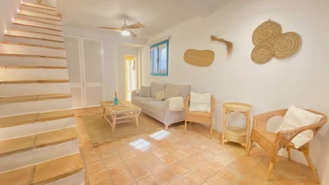 2 soveværelse Rækkehus til salg i Casco Antiguo, Aguilas - € 210.000 (Ref: 9736082)