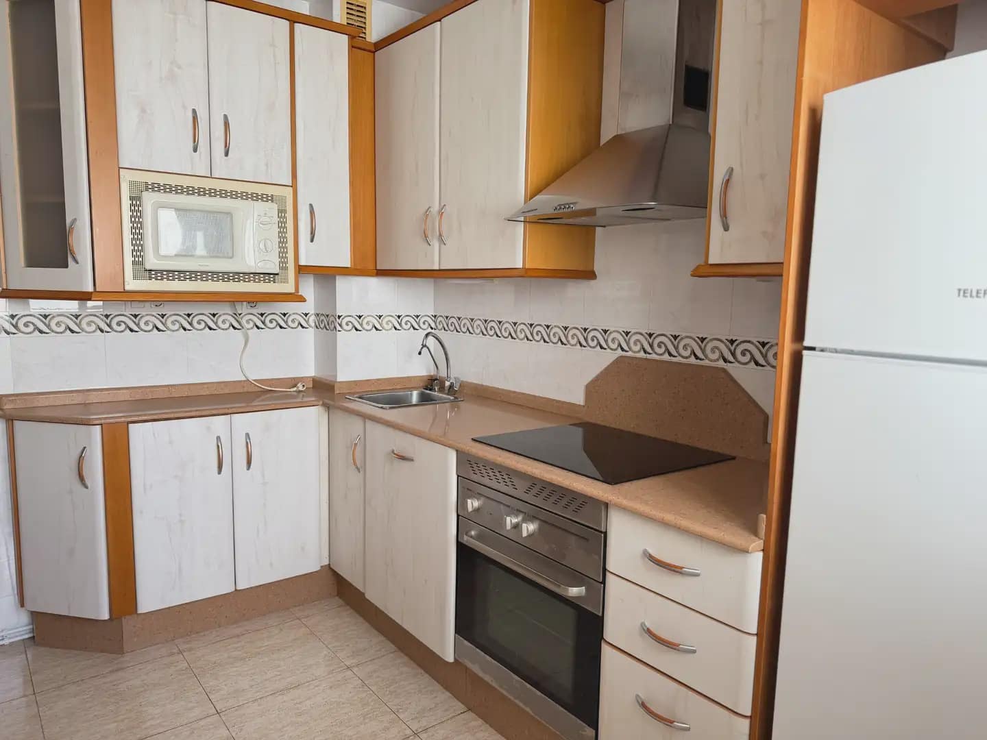 3 sypialnia Mieszkanie do wynajęcia w Aguilas z garażem - 1 400 € (Ref: 9873817)