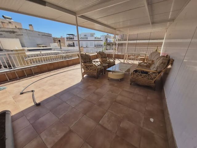 Casa de 4 habitaciones en Casco Antiguo, Aguilas en alquiler - 1.500 € (Ref: 9912295)