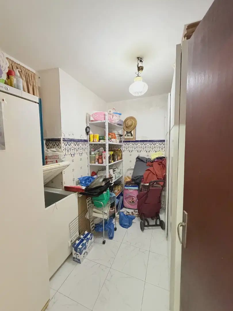 4 slaapkamer Halfvrijstaande villa te koop in Aguilas - € 105.000 (Ref: 9970292)