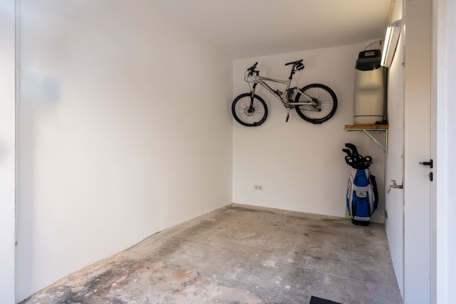 3 sypialnia Dom na sprzedaż w Palma de Mallorca z basenem garażem - 1 490 000 € (Ref: 8889325)