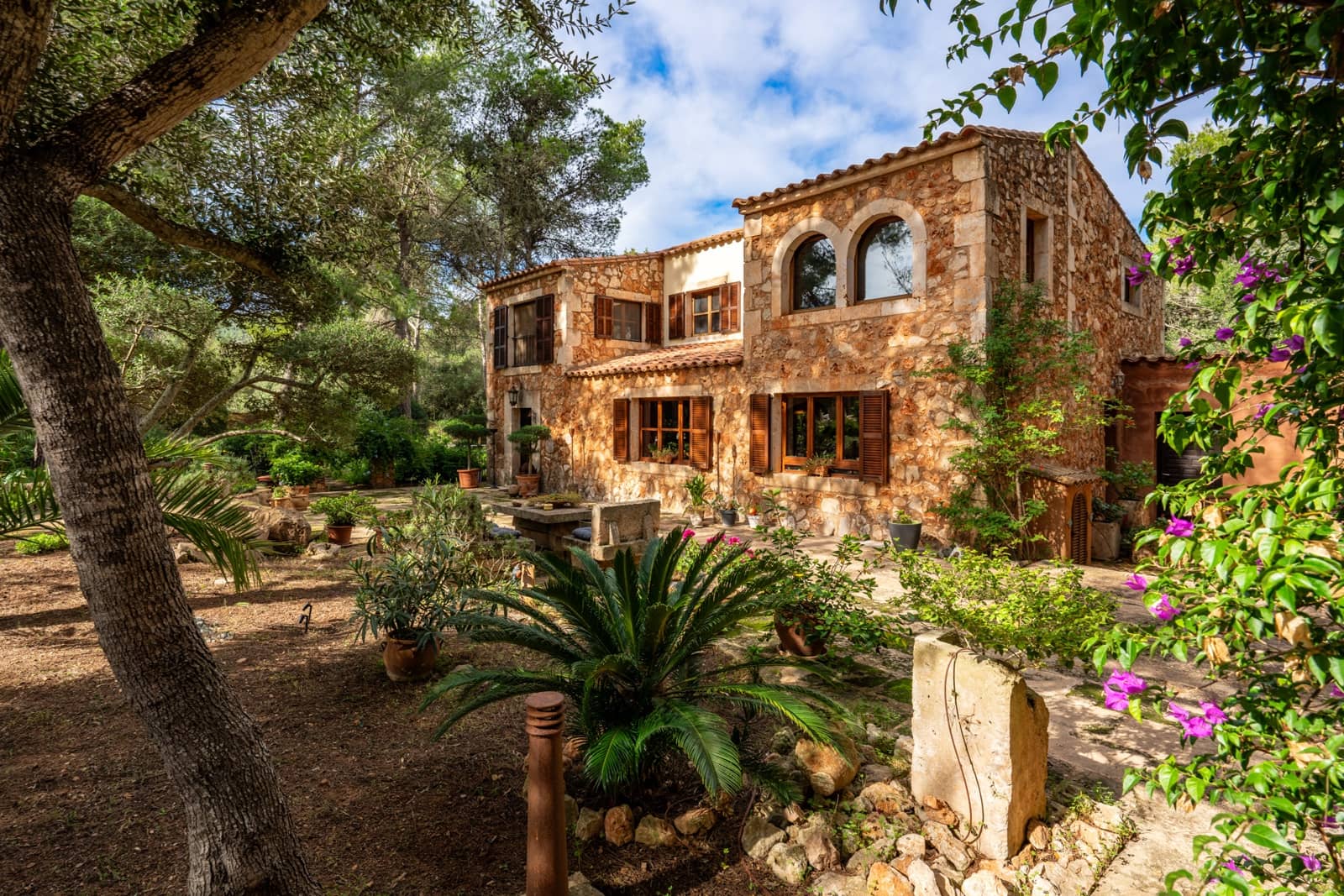 3 soveværelse Finca/Landehus til salg i Portocolom med swimmingpool garage - € 1.695.000 (Ref: 8892098)