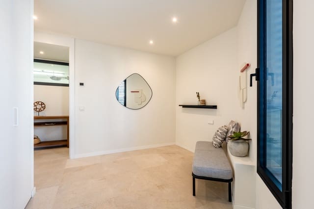 4 bedroom Townhouse for sale in Portixol, Palma de Mallorca with pool - € 2,800,000 (Ref: 8931787)