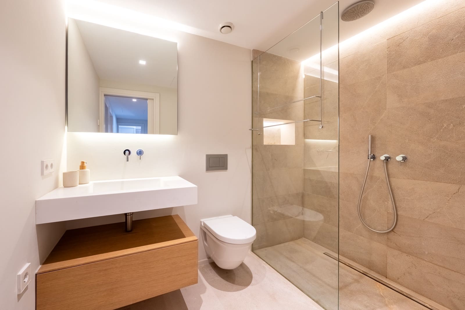 3 soveværelse Lejlighed til salg i Santa Maria del Cami med swimmingpool garage - € 895.000 (Ref: 8931827)