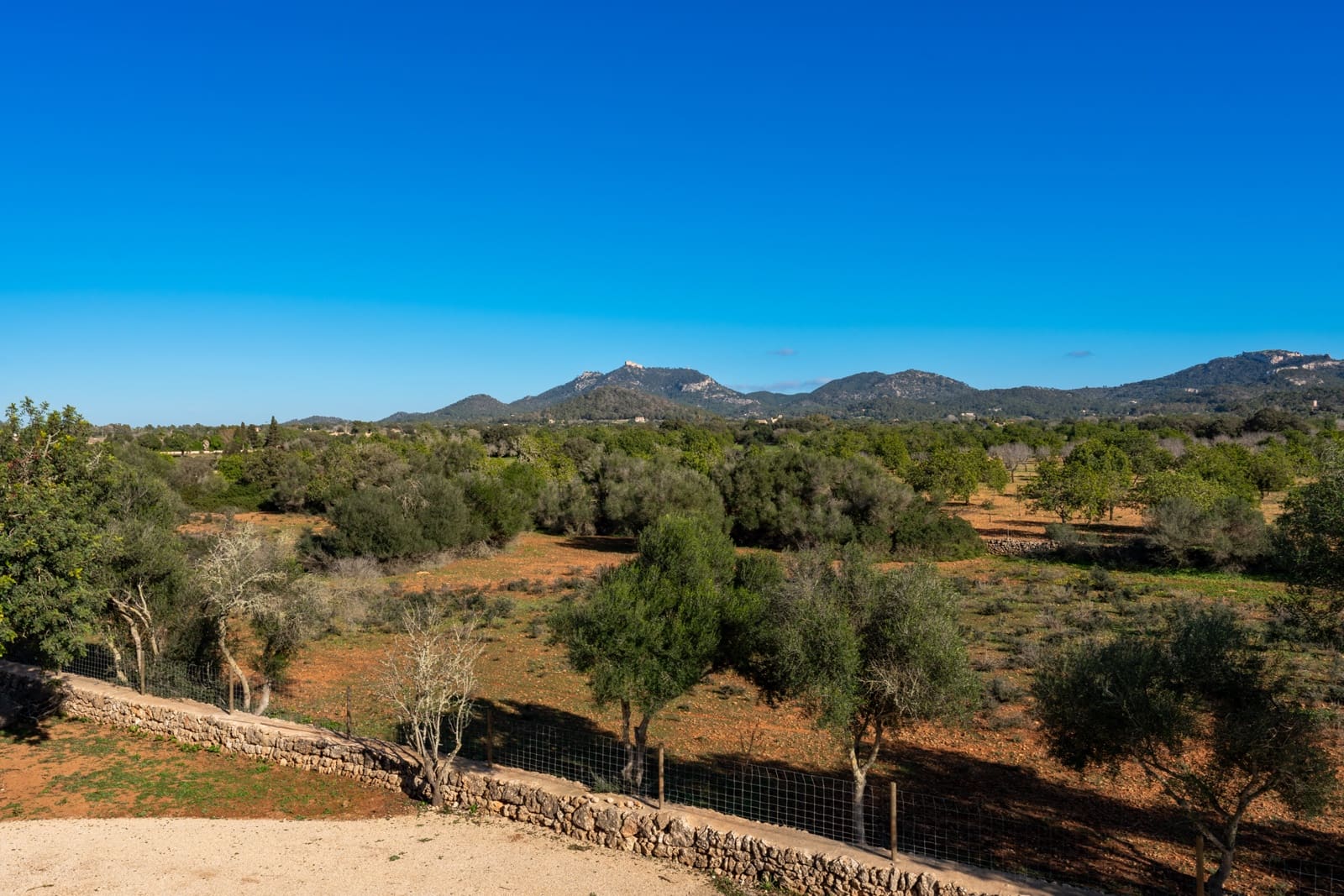 4 sypialnia Finka/Dom wiejski na sprzedaż w Cas Concos z basenem garażem - 3 900 000 € (Ref: 8937835)