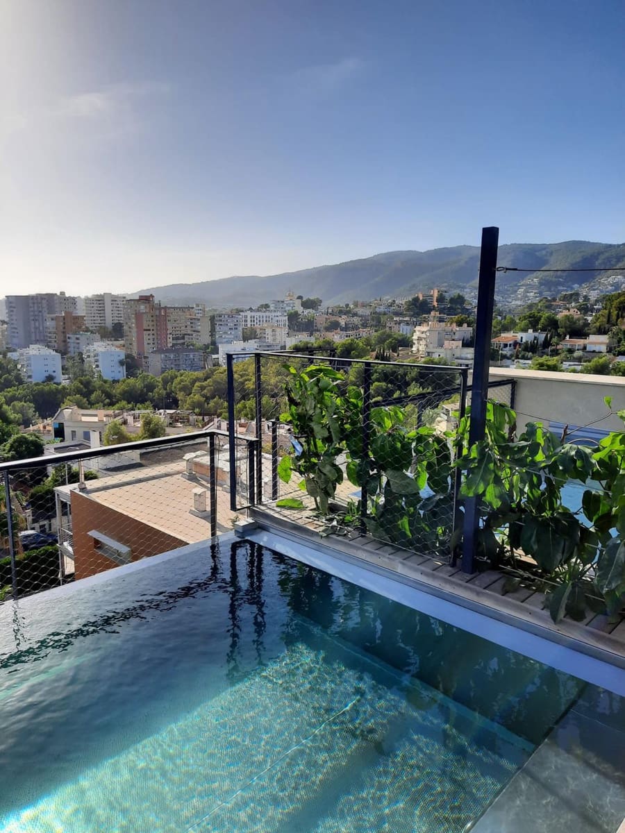 2 soveværelse Lejlighed til salg i Palma de Mallorca med swimmingpool garage - € 1.225.000 (Ref: 9006679)