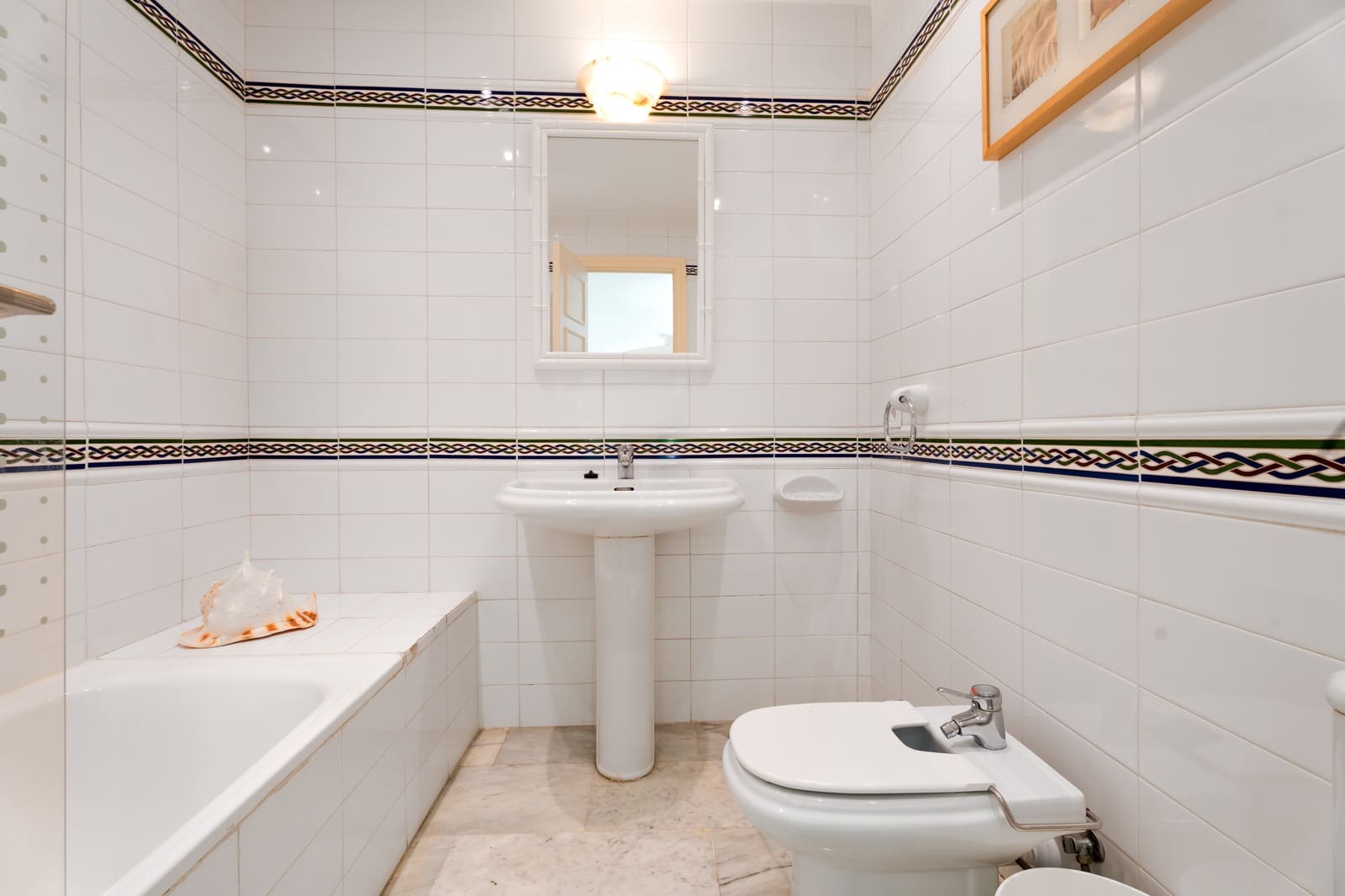 3 soveværelse Lejlighed til salg i Bendinat med swimmingpool garage - € 1.245.000 (Ref: 9201766)