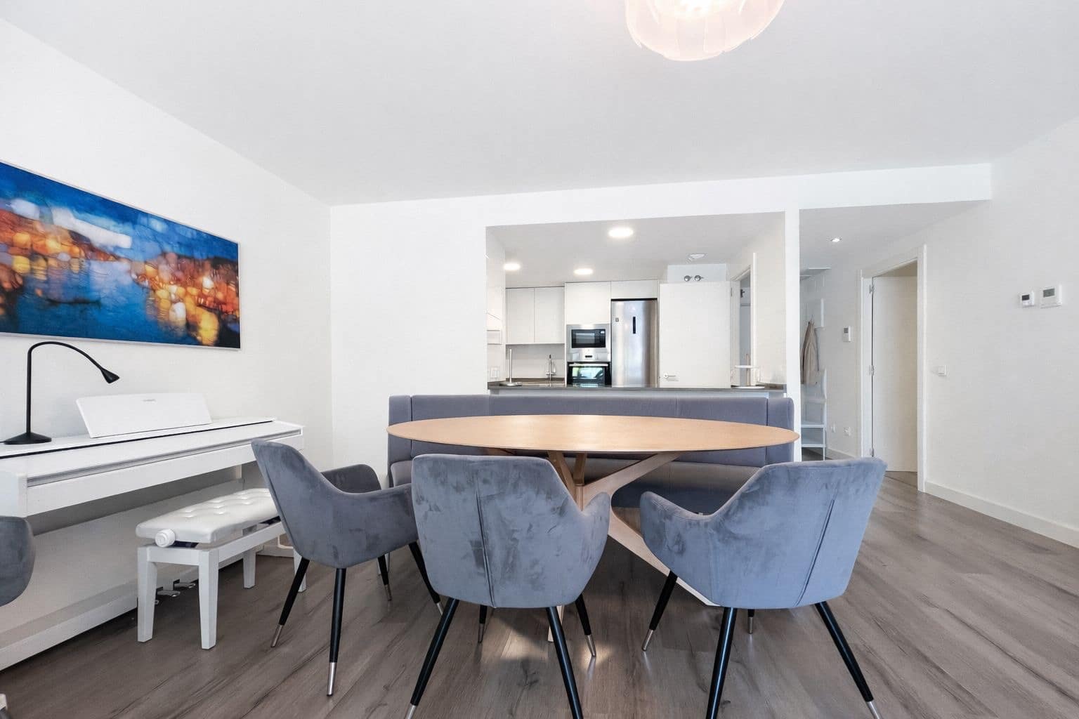 4 bedroom Apartment for sale in Santa Ponsa with pool - € 1,095,000 (Ref: 9737342)