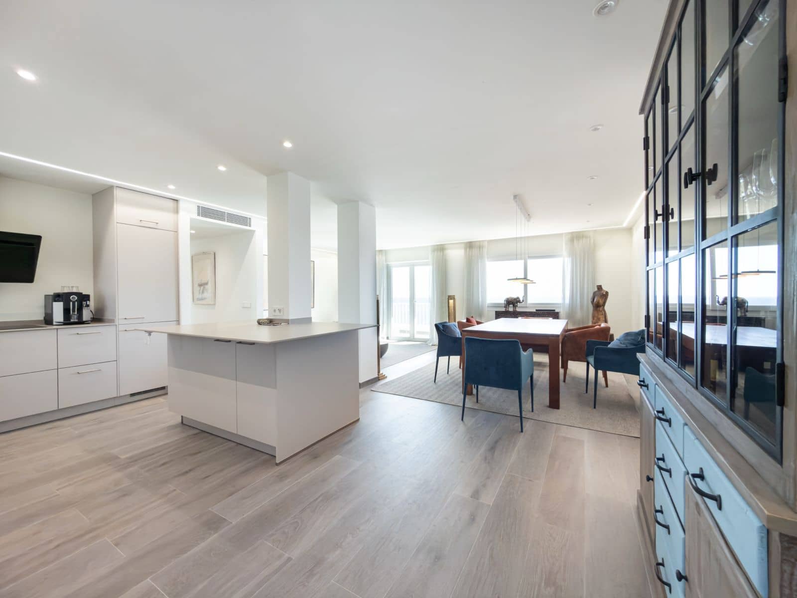 4 soverom Leilighet til salgs i Cala Mayor med garasje - € 1 650 000 (Ref: 9765020)