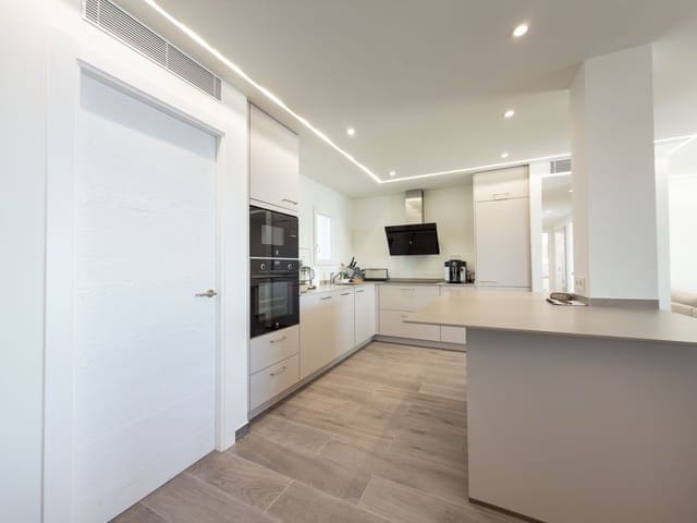 4 soverom Leilighet til salgs i Cala Mayor, Palma de Mallorca med garasje - € 1 650 000 (Ref: 9765020)