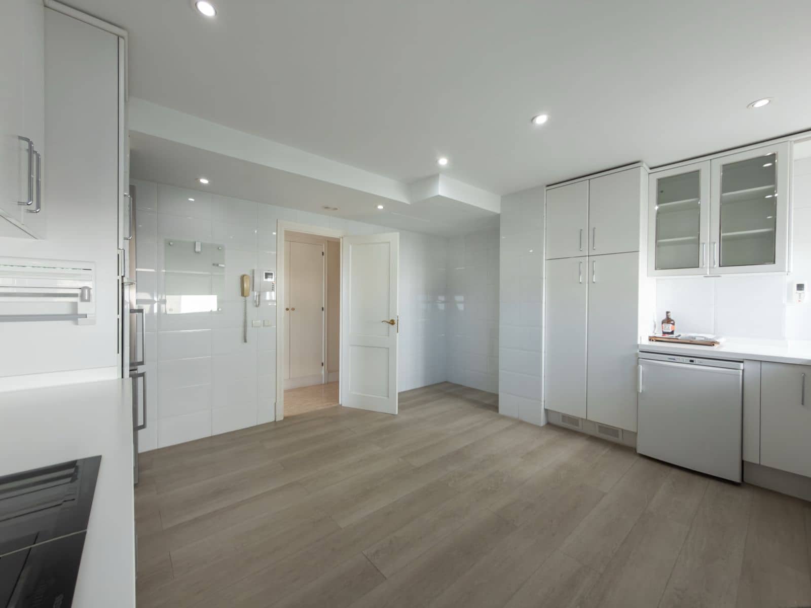 4 soverom Leilighet til salgs i Palma de Mallorca med svømmebasseng garasje - € 1 395 000 (Ref: 9765047)