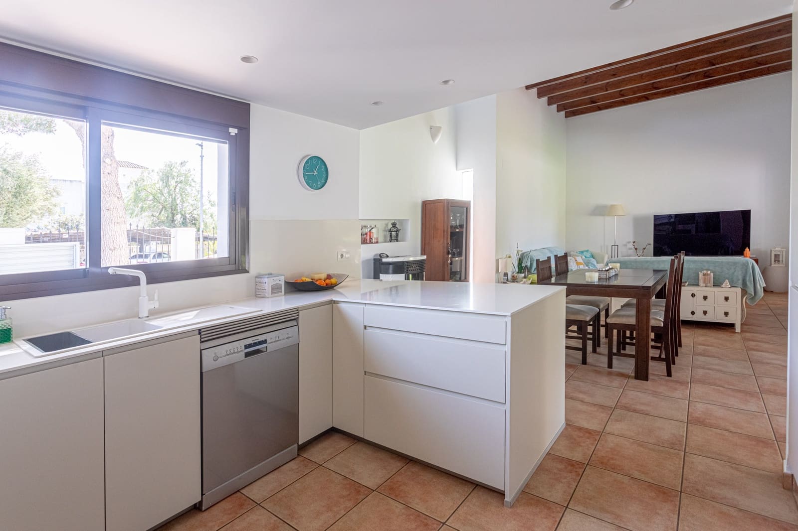 3 quarto Moradia para venda em Chiclana de la Frontera com piscina - 748 000 € (Ref: 8887006)