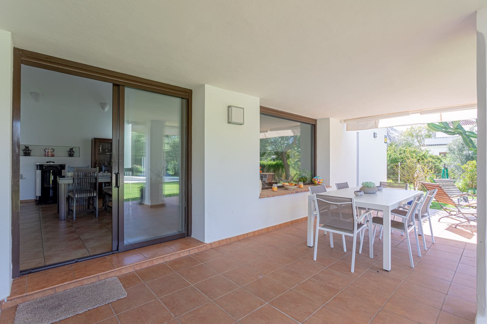 3 quarto Moradia para venda em Chiclana de la Frontera com piscina - 748 000 € (Ref: 8887006)