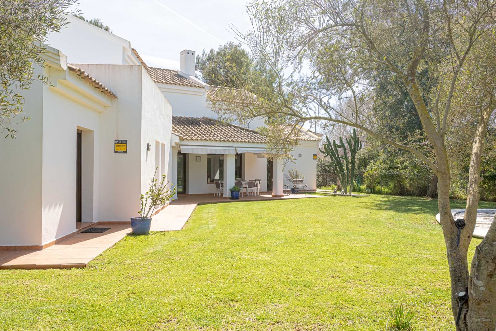 3 quarto Moradia para venda em Chiclana de la Frontera com piscina - 748 000 € (Ref: 8887006)