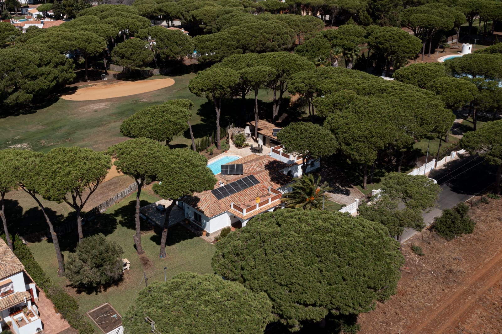 5 sypialnia Willa na sprzedaż w Chiclana de la Frontera - 679 000 € (Ref: 9349760)