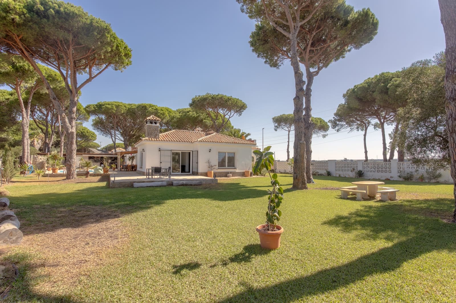 5 sypialnia Willa na sprzedaż w Chiclana de la Frontera - 679 000 € (Ref: 9349760)