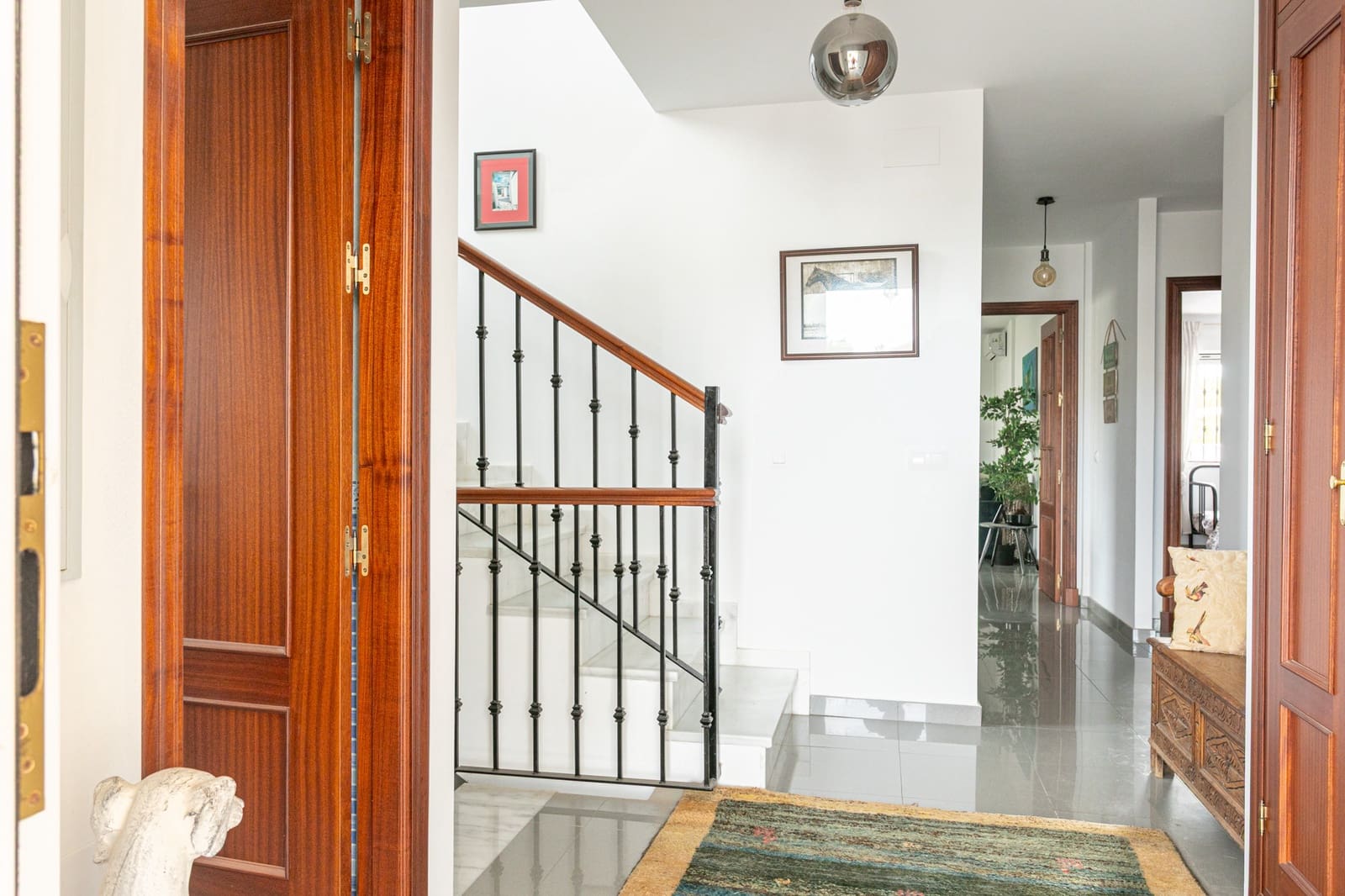 Chalet de 3 habitaciones en Chiclana de la Frontera en venta con piscina garaje - 650.000 € (Ref: 9465857)