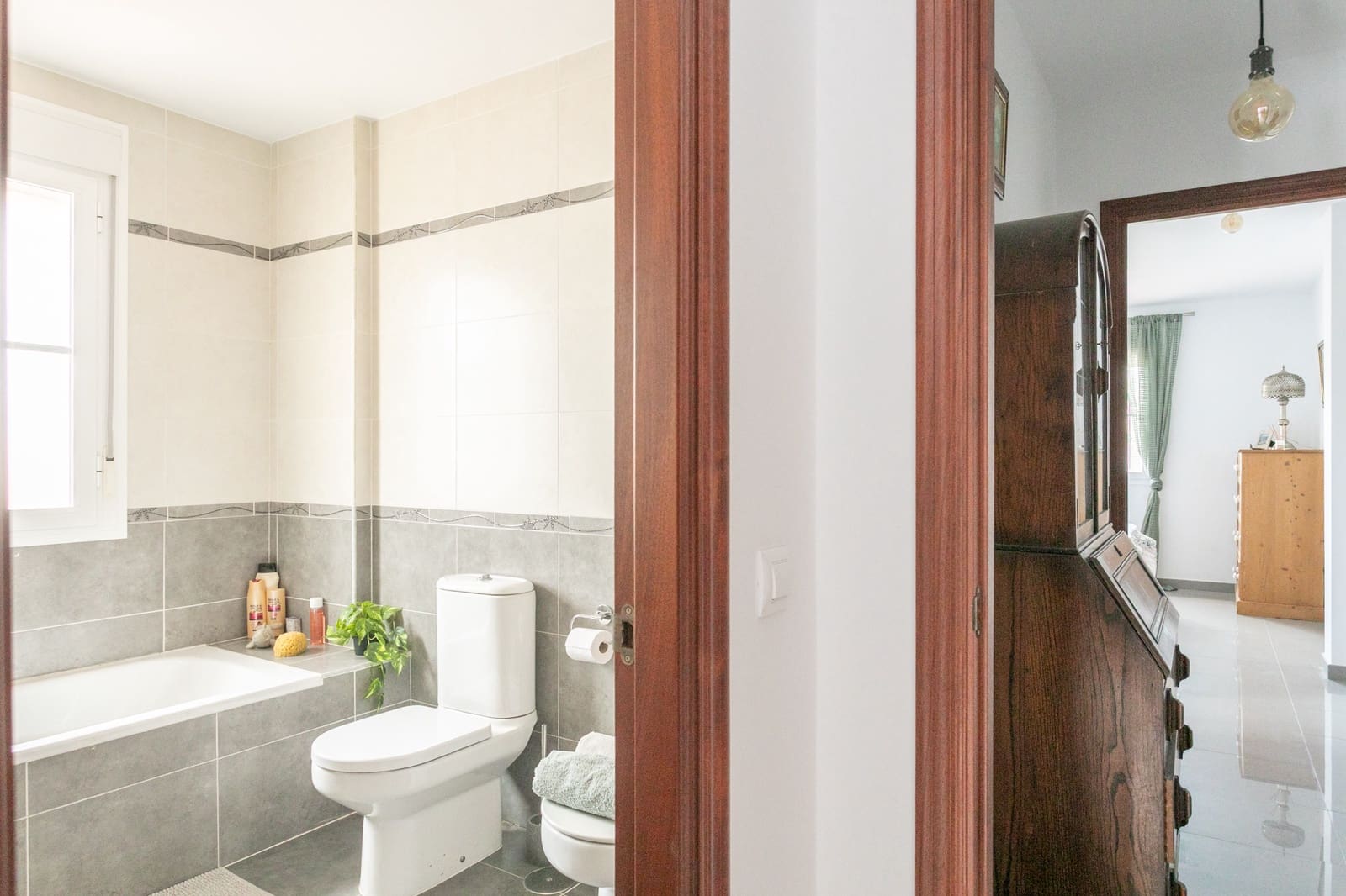 Chalet de 3 habitaciones en Chiclana de la Frontera en venta con piscina garaje - 650.000 € (Ref: 9465857)