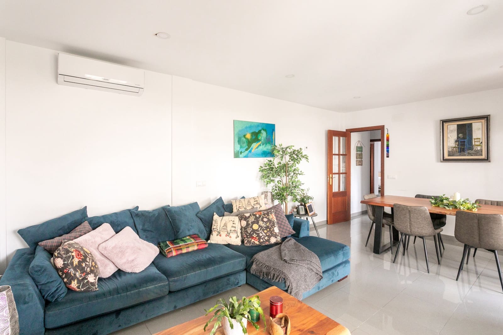 Chalet de 3 habitaciones en Chiclana de la Frontera en venta con piscina garaje - 650.000 € (Ref: 9465857)