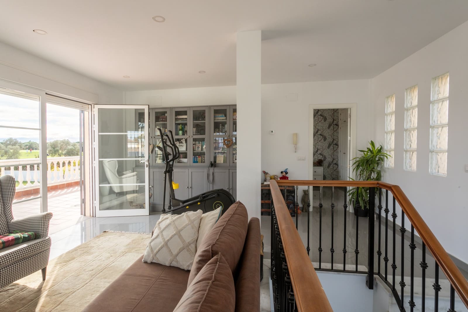 Chalet de 3 habitaciones en Chiclana de la Frontera en venta con piscina garaje - 650.000 € (Ref: 9465857)