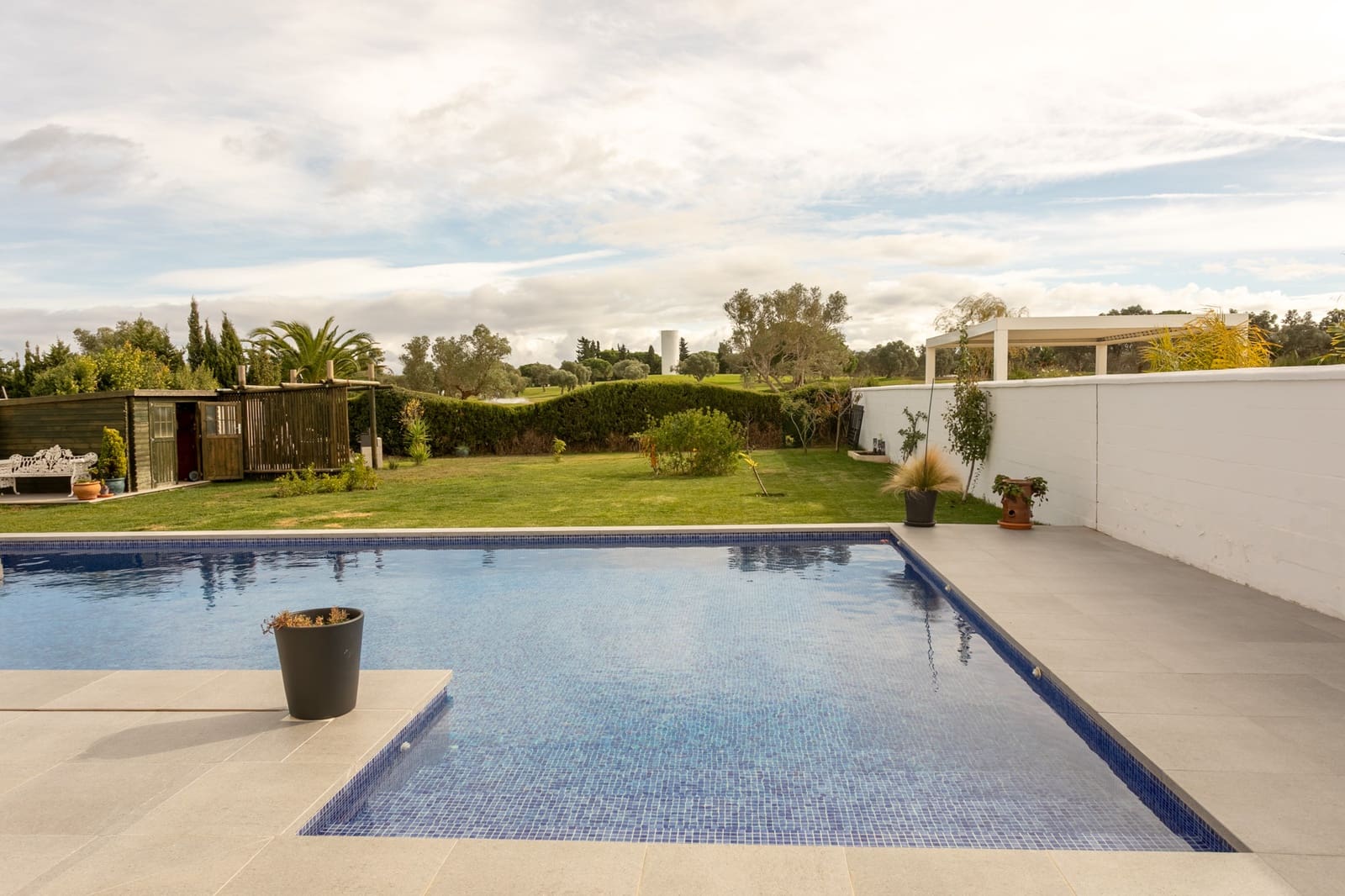 Chalet de 3 habitaciones en Chiclana de la Frontera en venta con piscina garaje - 650.000 € (Ref: 9465857)