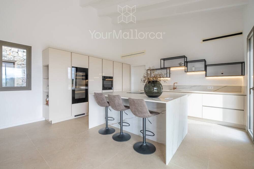 3 slaapkamer Finca/Landhuis te koop in Manacor met zwembad - € 1.790.000 (Ref: 10031019)