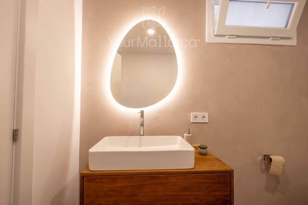 2 slaapkamer Flat te koop in Santa Ponsa - € 595.000 (Ref: 10031021)